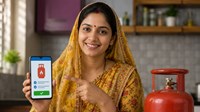 घर बैठे मोबाइल से करें PM उज्ज्वला योजना 3.0 के लिए आवेदन, जानें पात्रता, जरूरी दस्तावेज और  पूरा ऑनलाइन प्रोसेस