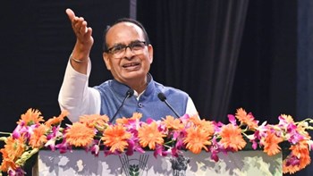 देशभर के वृक्ष मित्रों के साथ संवाद में केंद्रीय मंत्री शिवराज सिंह चौहान ने दिया हरित भारत का संदेश